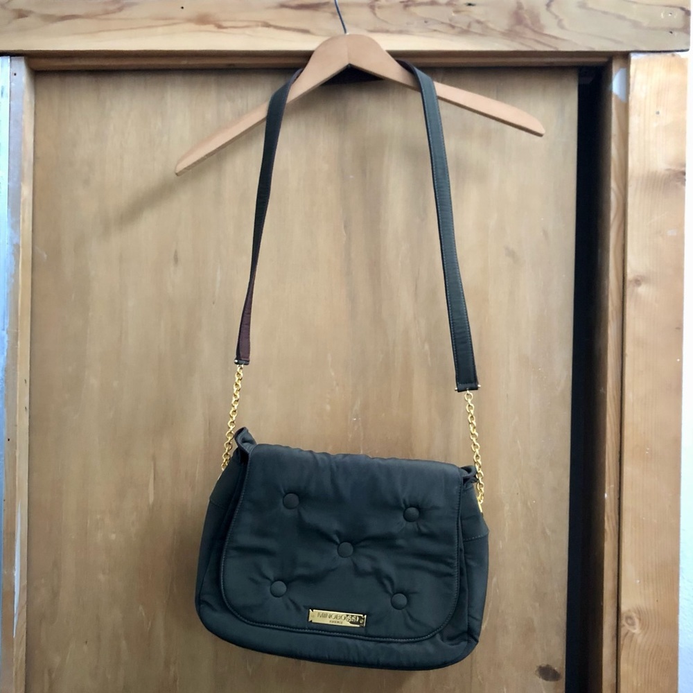 Minobossi tufted shoulder bag